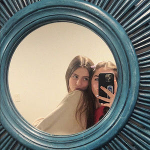 Meet your Posher, Grayson